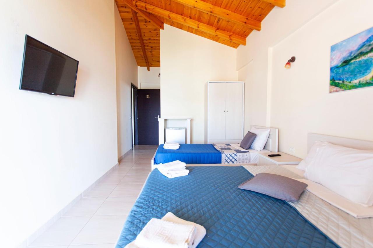 George Hotel Rooms&Suites Himara Kültér fotó