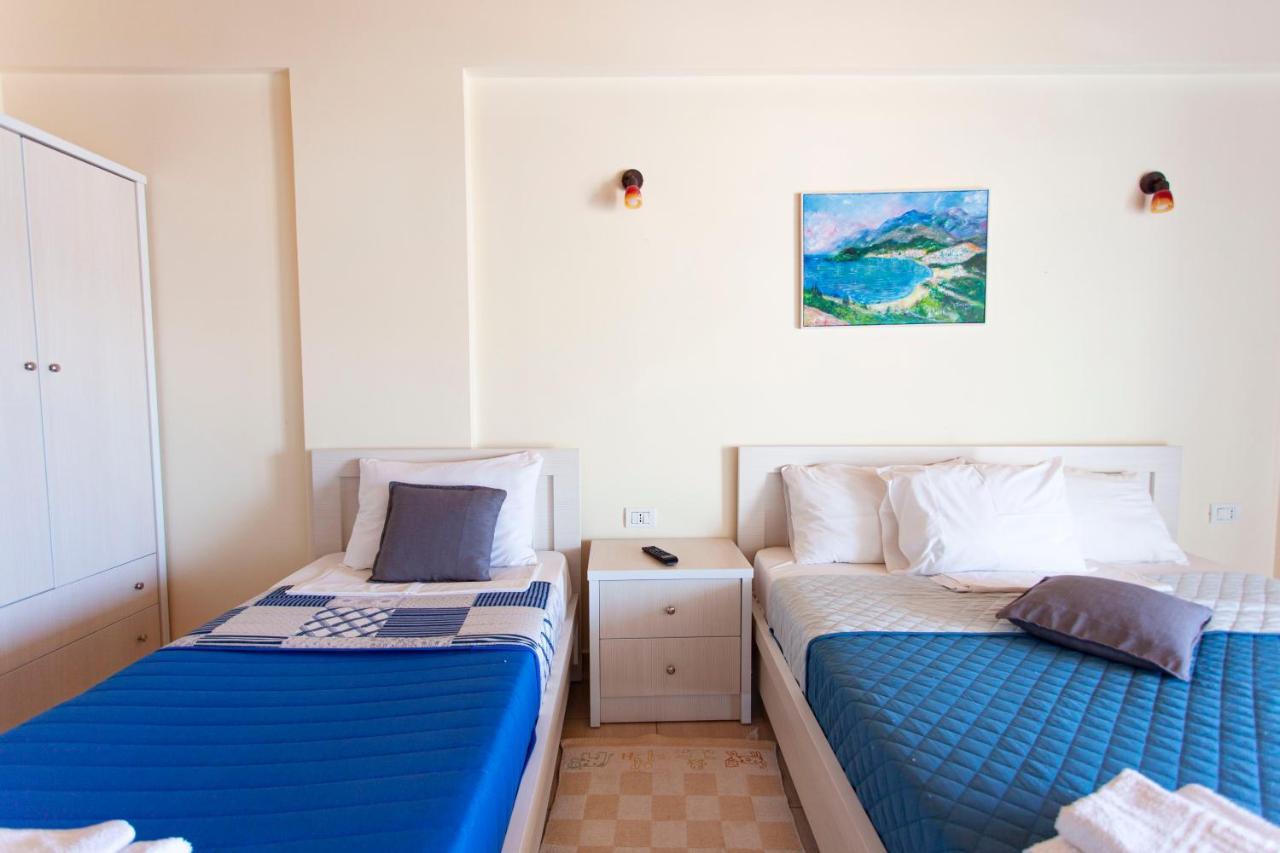 George Hotel Rooms&Suites Himara Kültér fotó