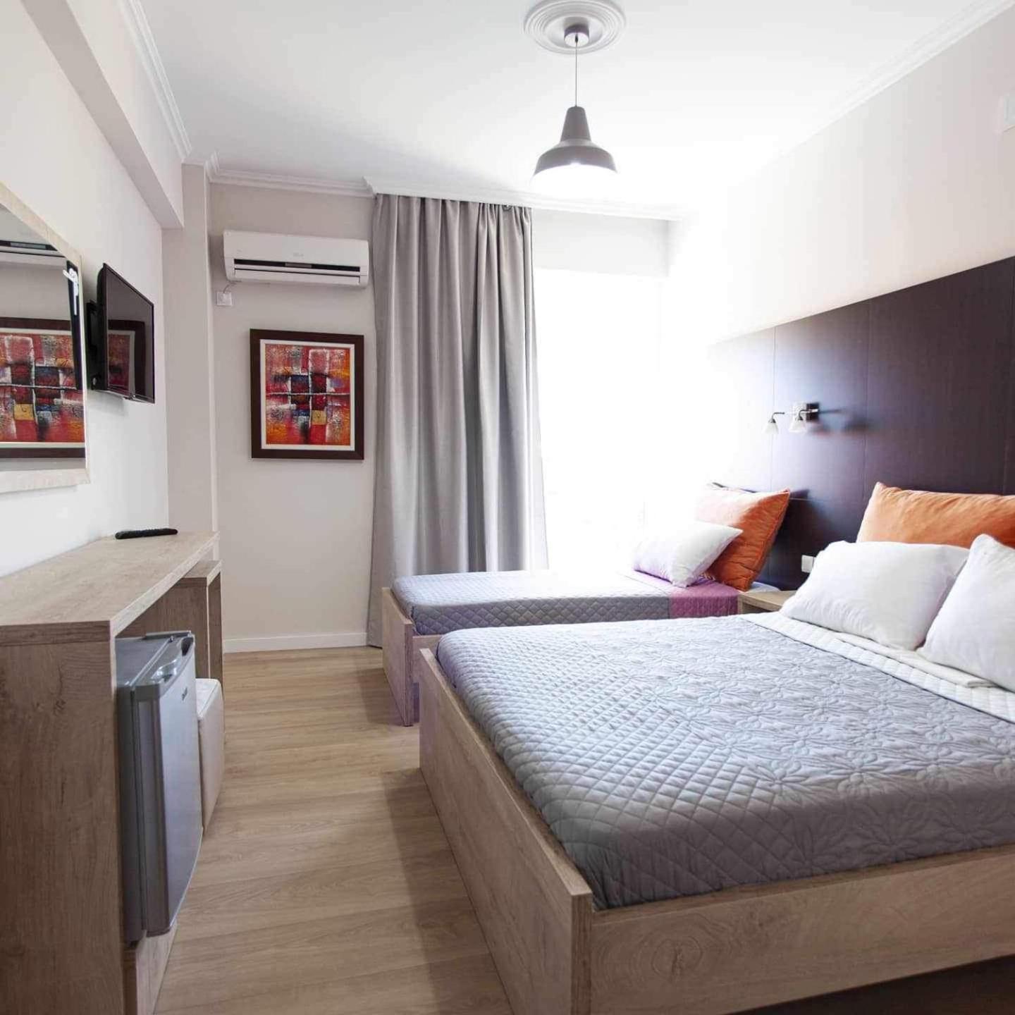 George Hotel Rooms&Suites Himara Kültér fotó