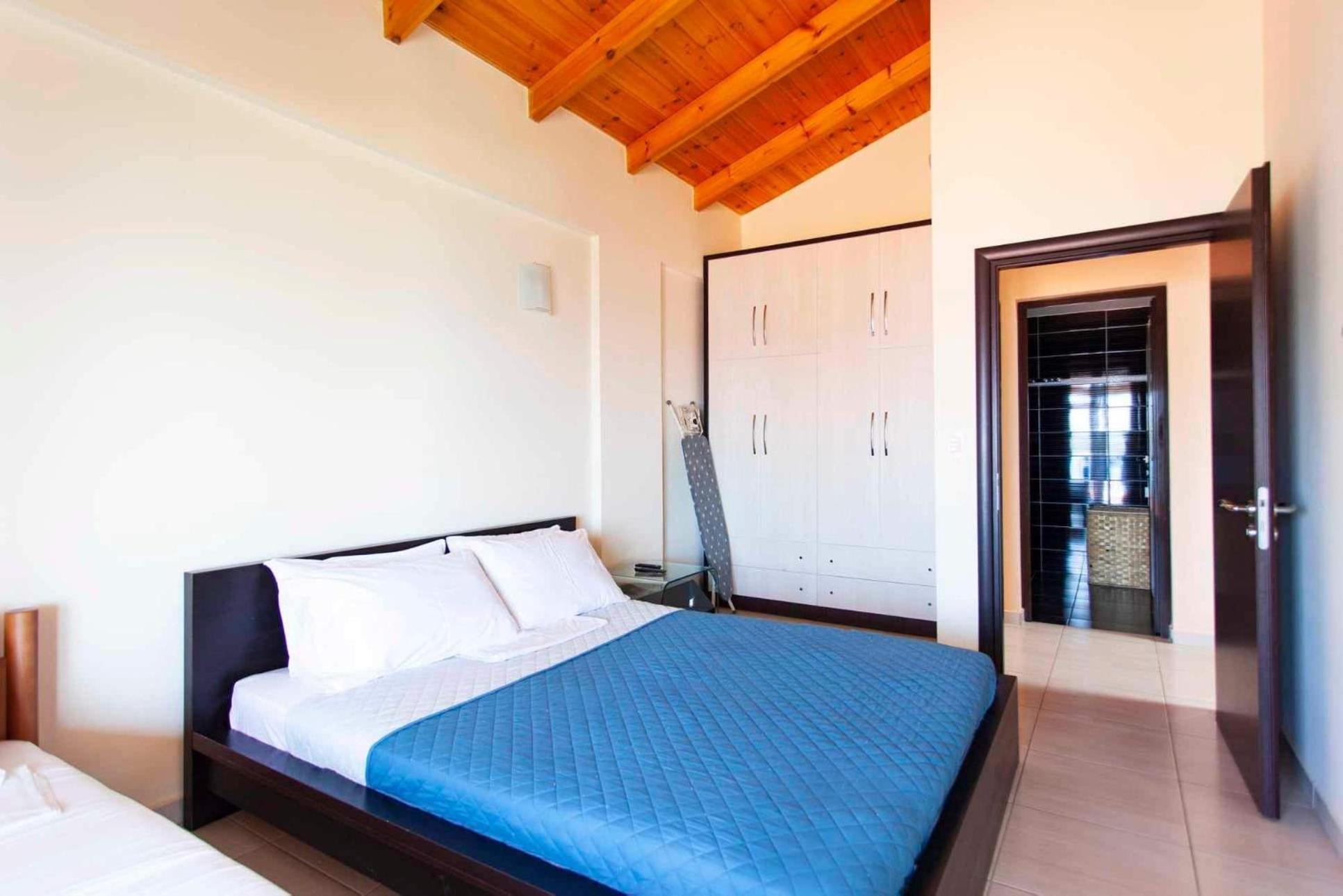 George Hotel Rooms&Suites Himara Kültér fotó