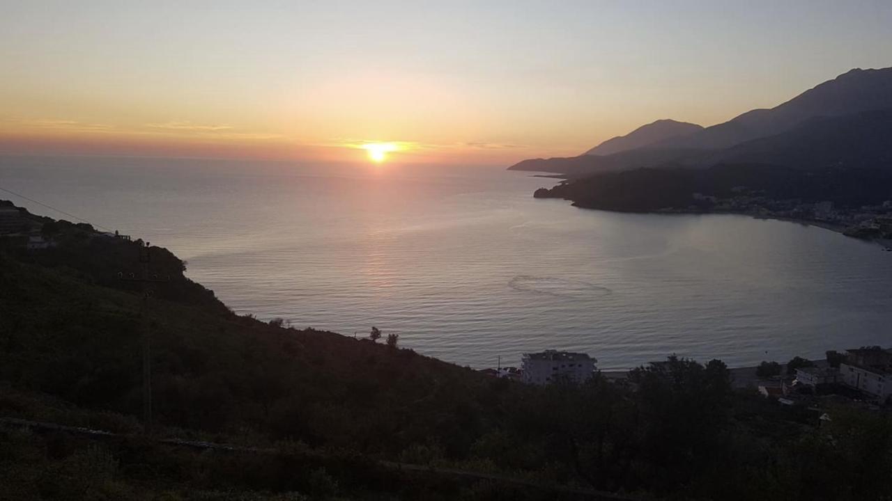 George Hotel Rooms&Suites Himara Kültér fotó